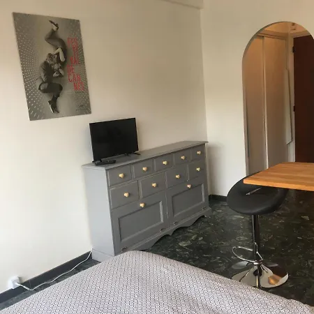 Center Terrace Ac Wifi 200 M From Sea Behind Martinez *