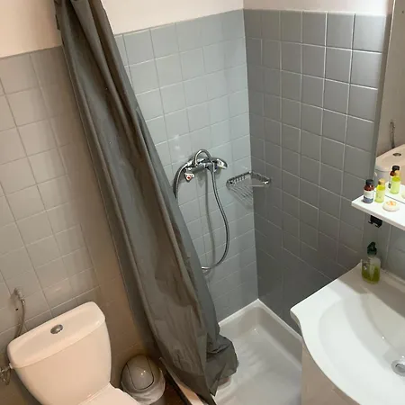 Apartment Center Terrace Ac Wifi 200 M From Sea Behind Martinez