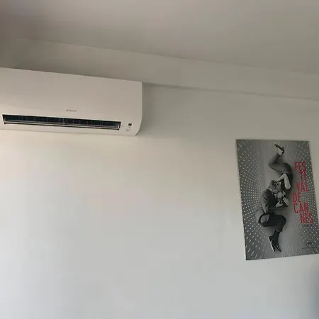 Center Terrace Ac Wifi 200 M From Sea Behind Martinez Apartment Cannes